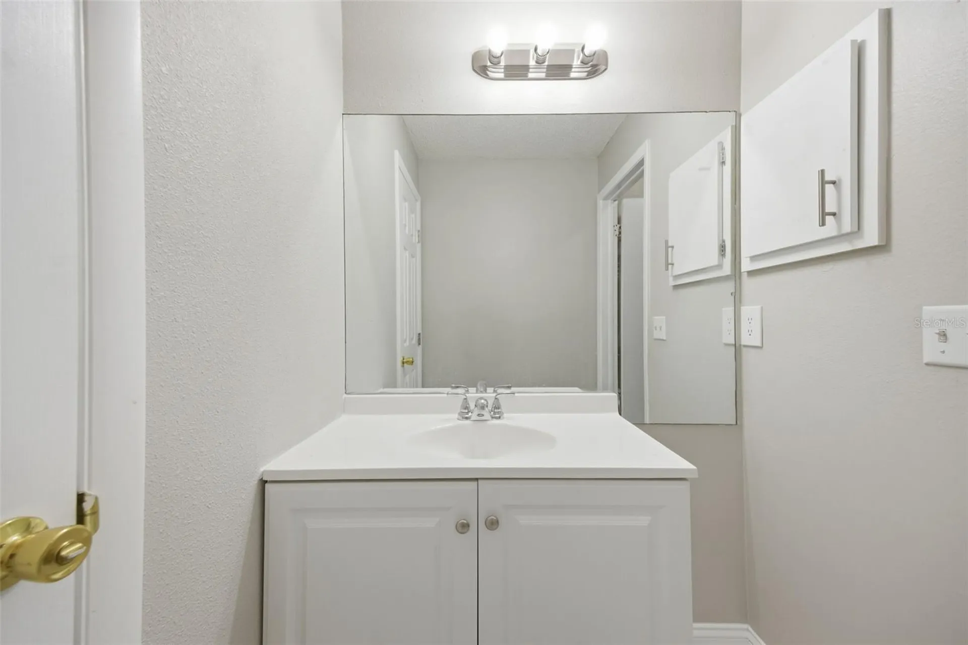 3141 Huron Avenue Oldsmar FL 34677