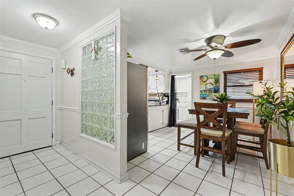 8115 N Ola Avenue Tampa FL 33604