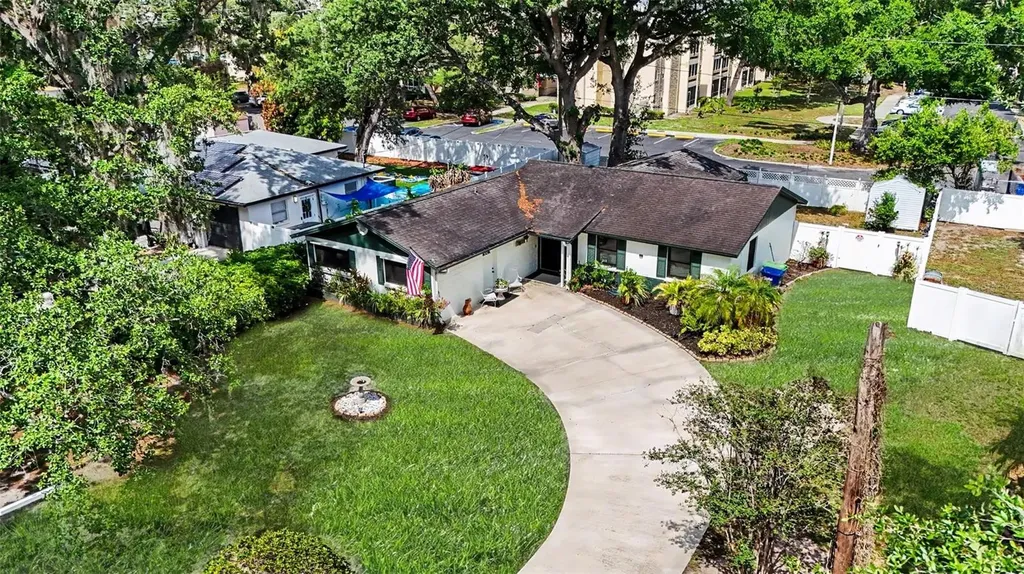 8115 N Ola Avenue Tampa FL 33604