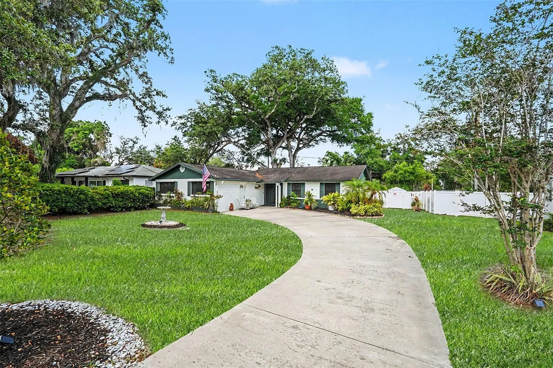 8115 N Ola Avenue Tampa FL 33604