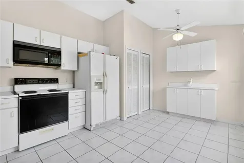 6126 Sunnyvale Drive Orlando FL 32822
