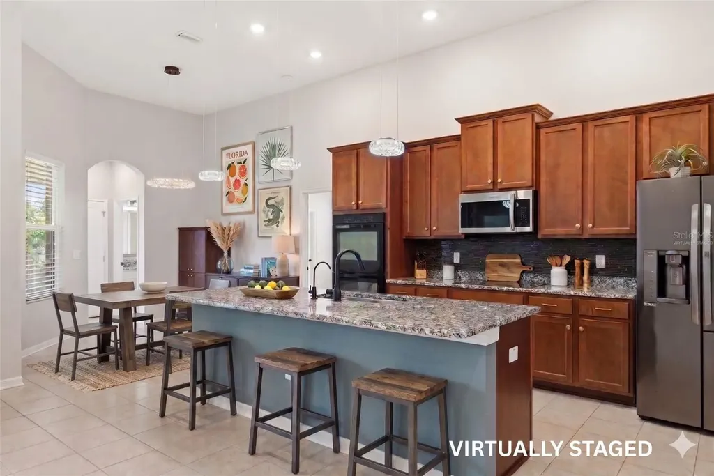 6410 Falling Oak Trail Wesley Chapel FL 33545