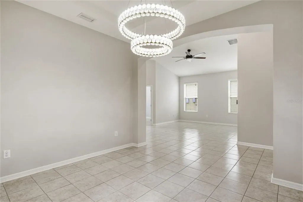 6410 Falling Oak Trail Wesley Chapel FL 33545