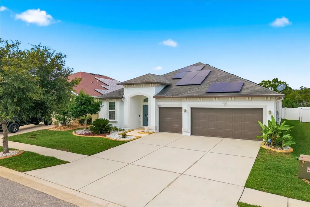 6410 Falling Oak Trail Wesley Chapel FL 33545