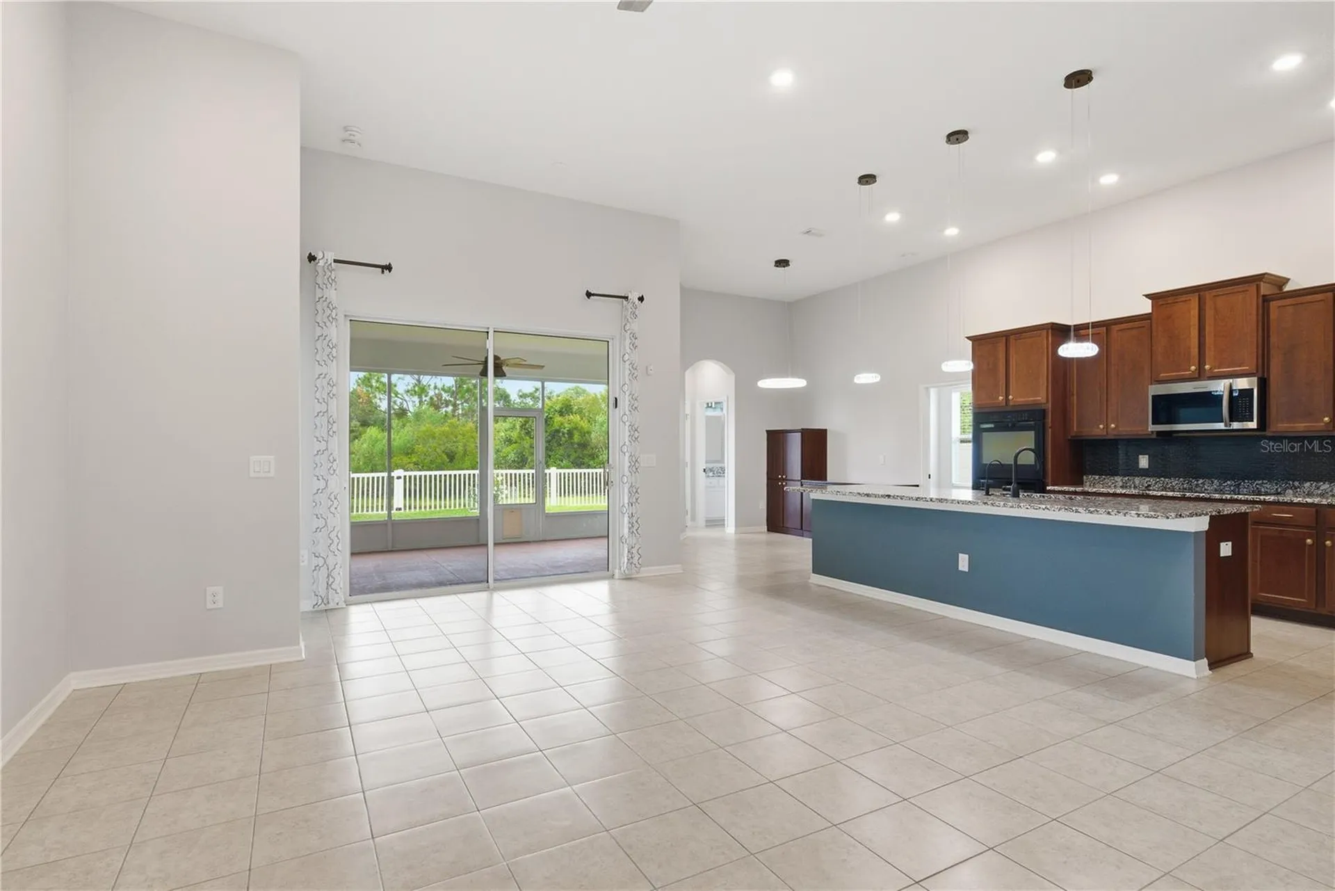 6410 Falling Oak Trail Wesley Chapel FL 33545