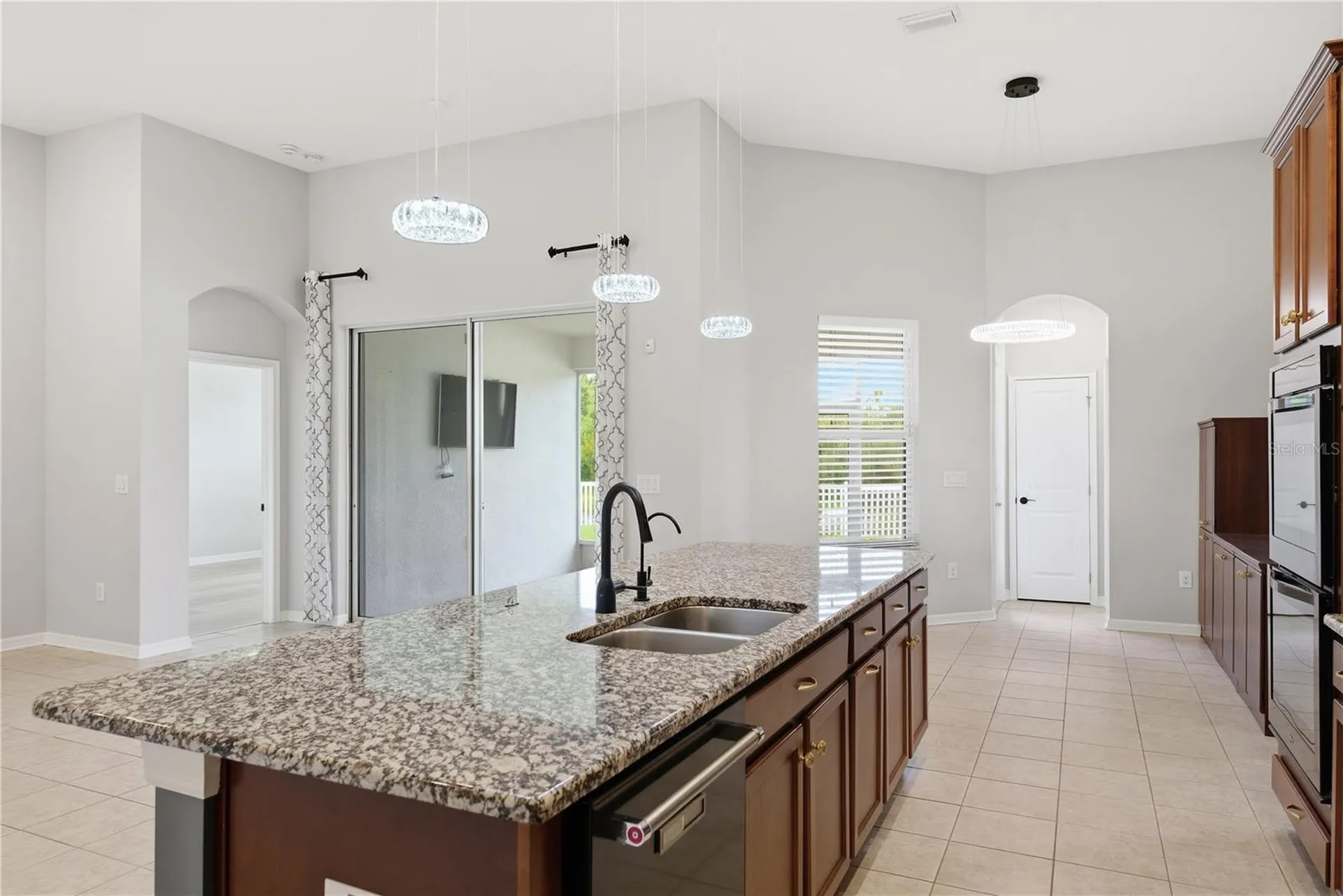 6410 Falling Oak Trail Wesley Chapel FL 33545