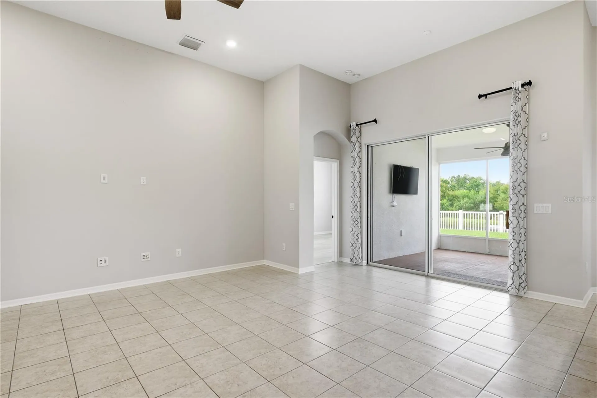 6410 Falling Oak Trail Wesley Chapel FL 33545