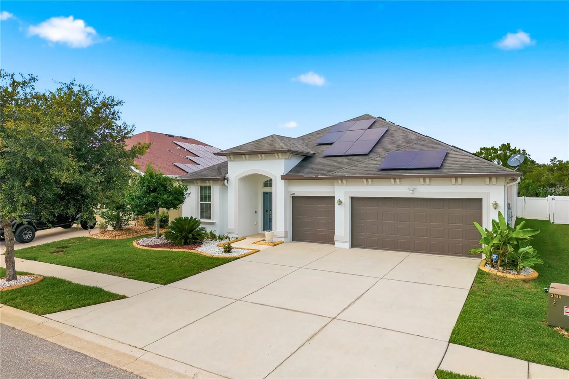 6410 Falling Oak Trail Wesley Chapel FL 33545