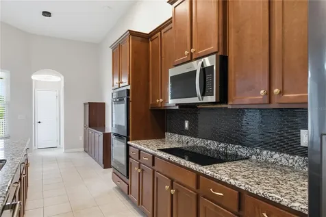 6410 Falling Oak Trail Wesley Chapel FL 33545