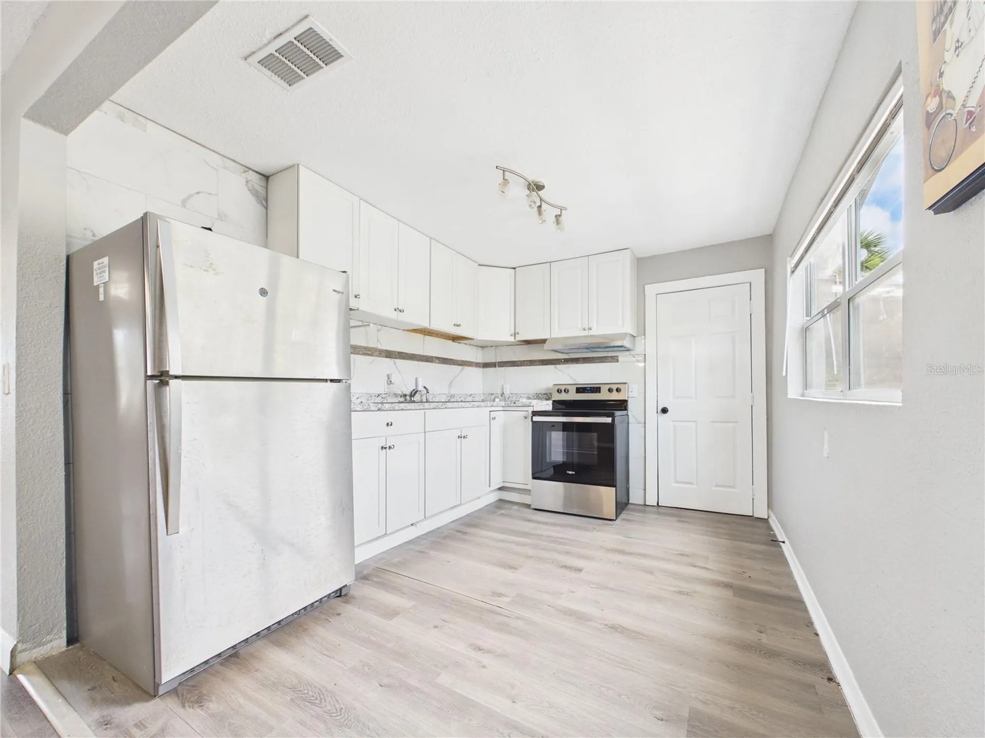 605 S Disston Avenue Tarpon Springs FL 34689