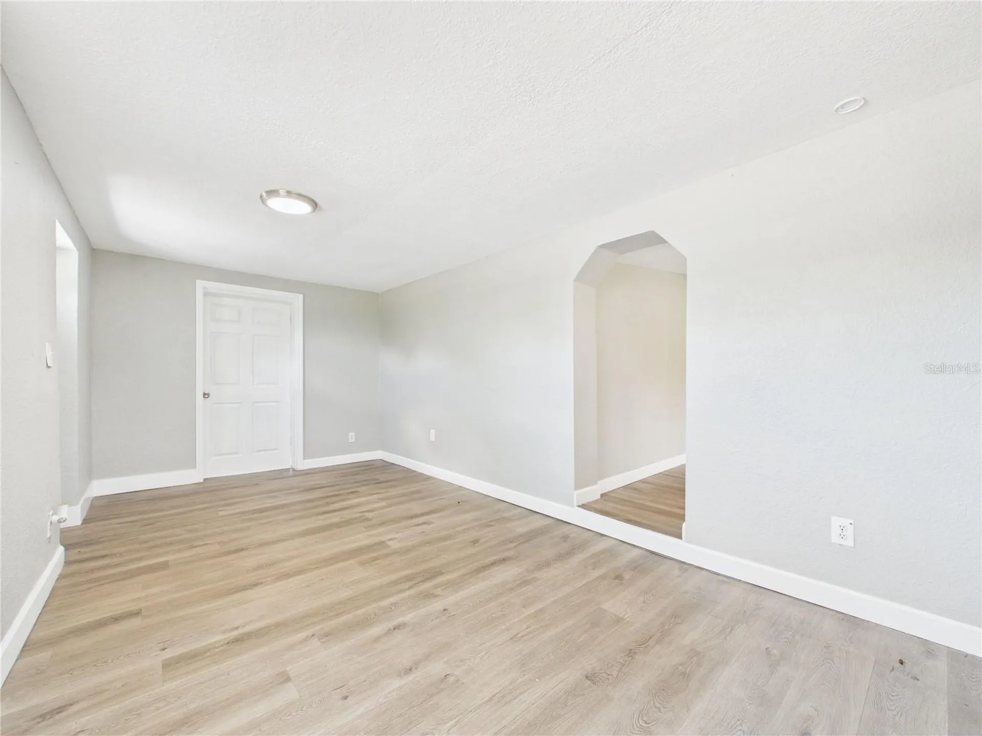 605 S Disston Avenue Tarpon Springs FL 34689