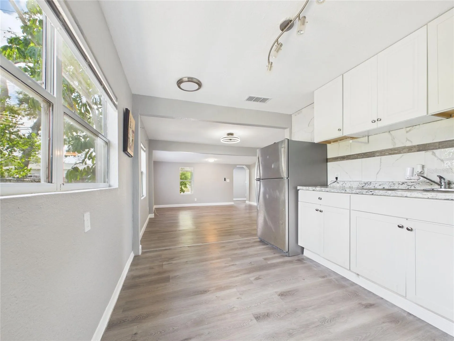 605 S Disston Avenue Tarpon Springs FL 34689