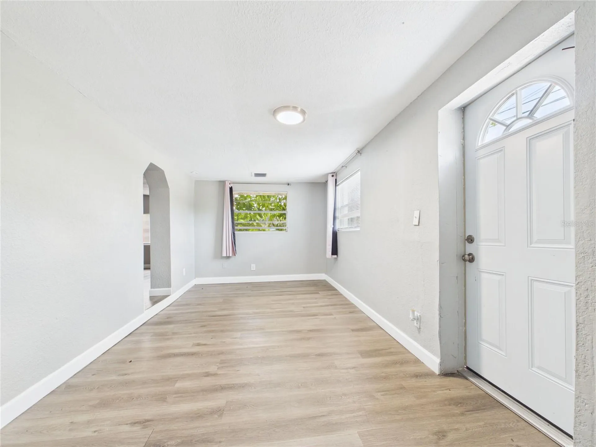 605 S Disston Avenue Tarpon Springs FL 34689