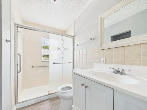 605 S Disston Avenue Tarpon Springs FL 34689