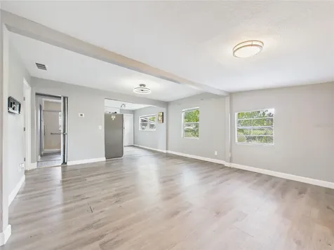 605 S Disston Avenue Tarpon Springs FL 34689