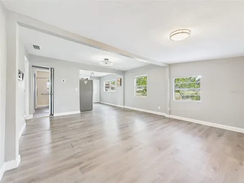 605 S Disston Avenue Tarpon Springs FL 34689