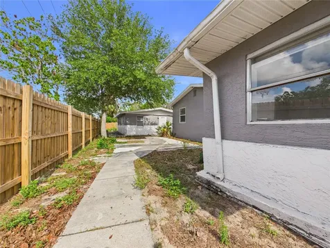 605 S Disston Avenue Tarpon Springs FL 34689