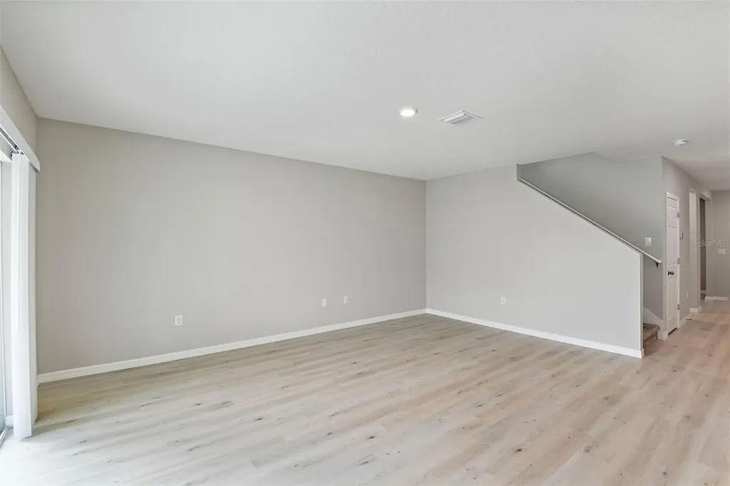 31670 Baronne Street Wesley Chapel FL 33545