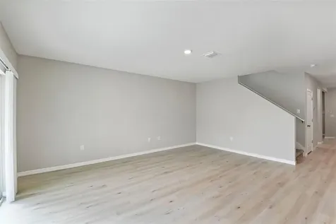31670 Baronne Street Wesley Chapel FL 33545