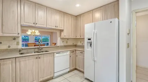 4429 Oakley Greene Sarasota FL 34235