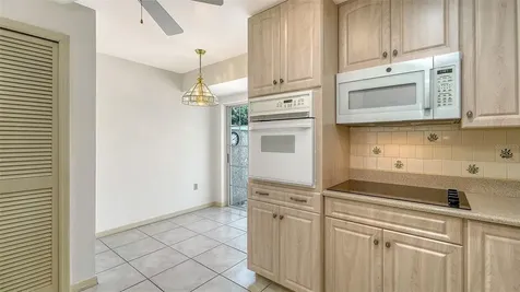 4429 Oakley Greene Sarasota FL 34235