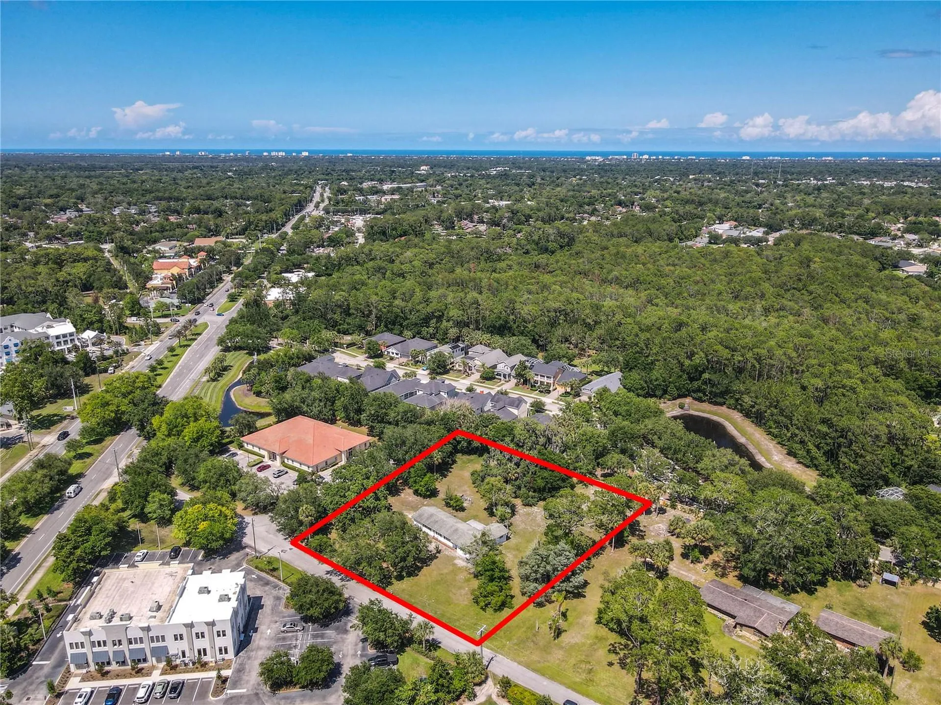 10 Mirror Lake Drive Ormond Beach FL 32174