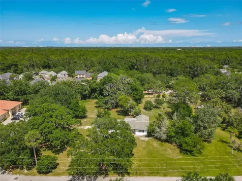 10 Mirror Lake Drive Ormond Beach FL 32174