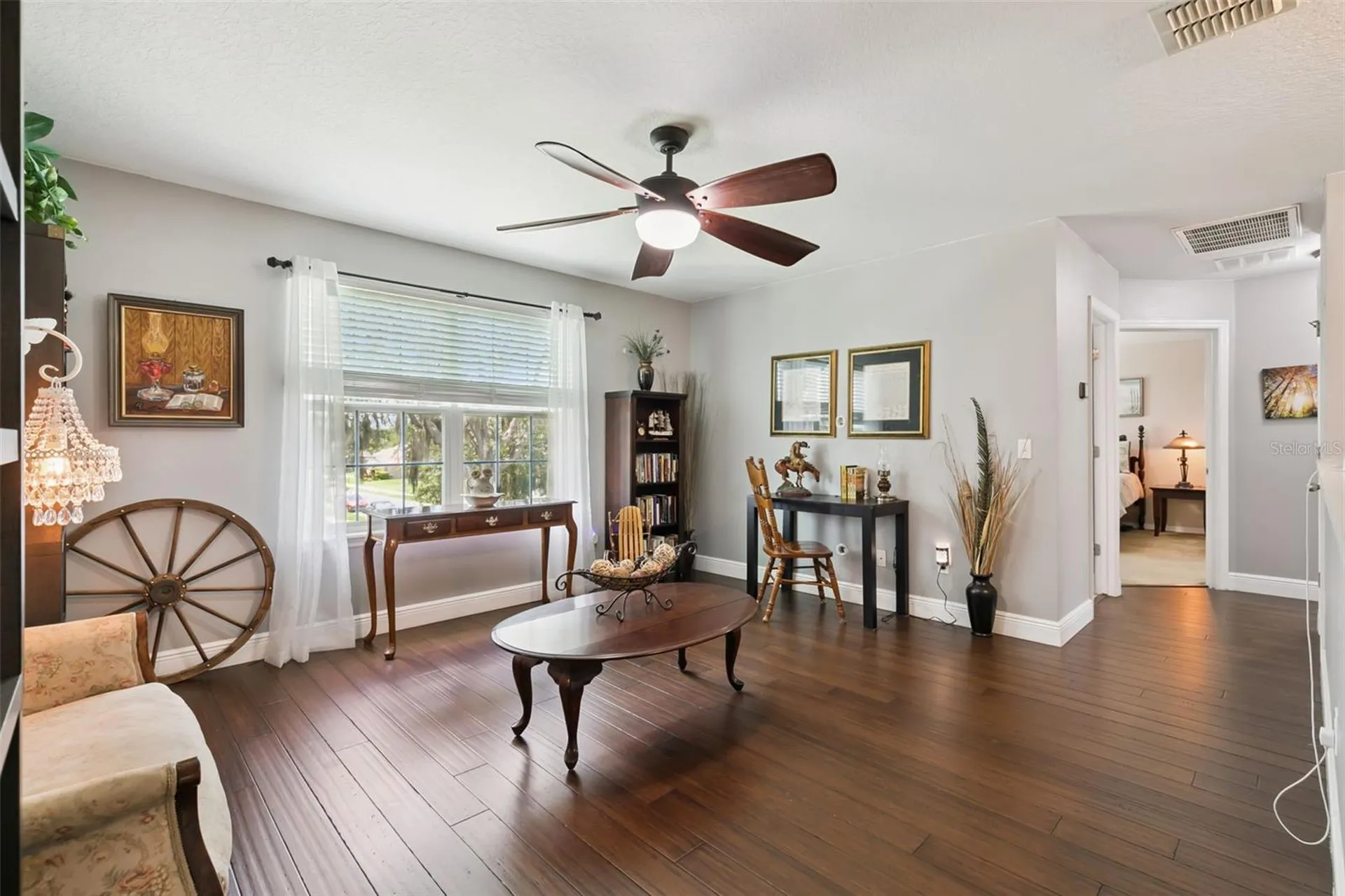 913 Bending Oak Trail Winter Garden FL 34787