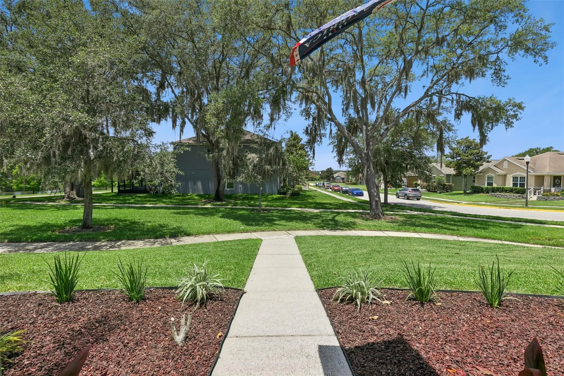 913 Bending Oak Trail Winter Garden FL 34787