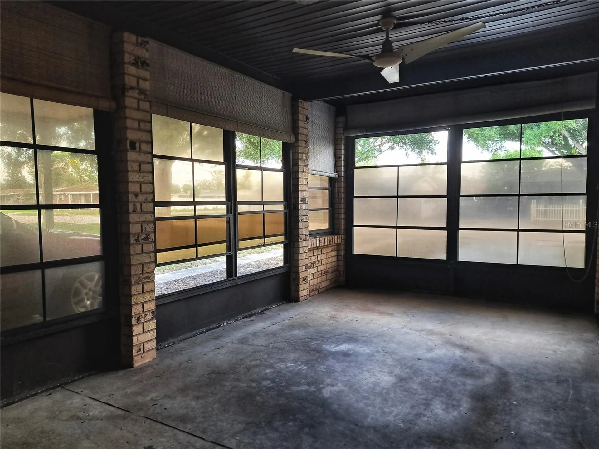 4721 W Fairview Heights Tampa FL 33616