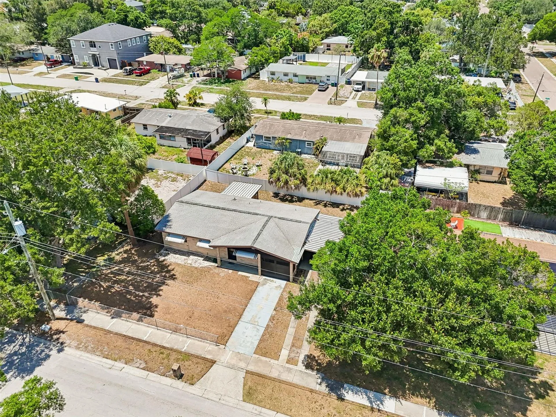 4721 W Fairview Heights Tampa FL 33616