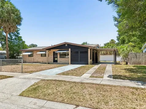 4721 W Fairview Heights Tampa FL 33616