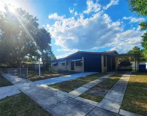 4721 W Fairview Heights Tampa FL 33616