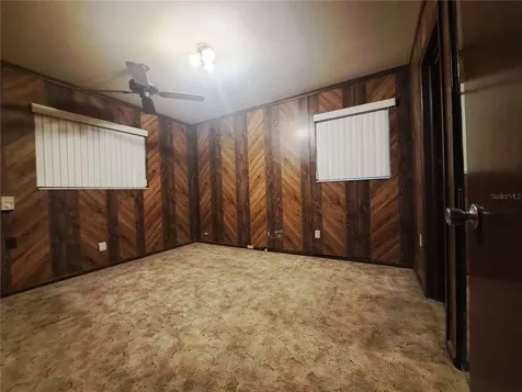 4721 W Fairview Heights Tampa FL 33616