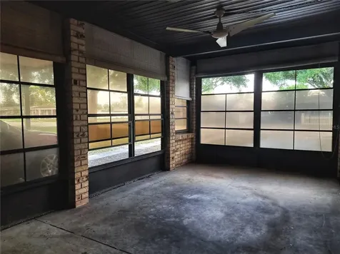 4721 W Fairview Heights Tampa FL 33616