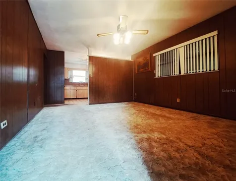 4721 W Fairview Heights Tampa FL 33616