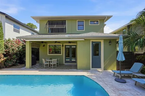 2344 2nd Avenue N St Petersburg FL 33713