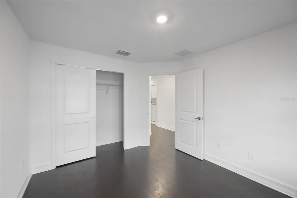 3463 Silent Gardens Cove Wesley Chapel FL 33543