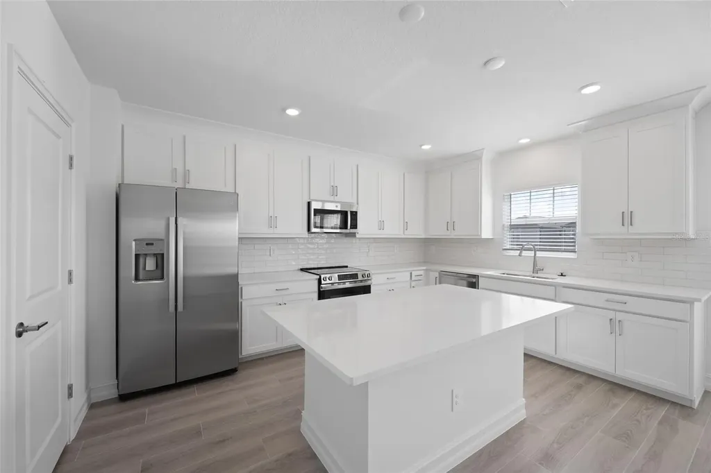 3463 Silent Gardens Cove Wesley Chapel FL 33543