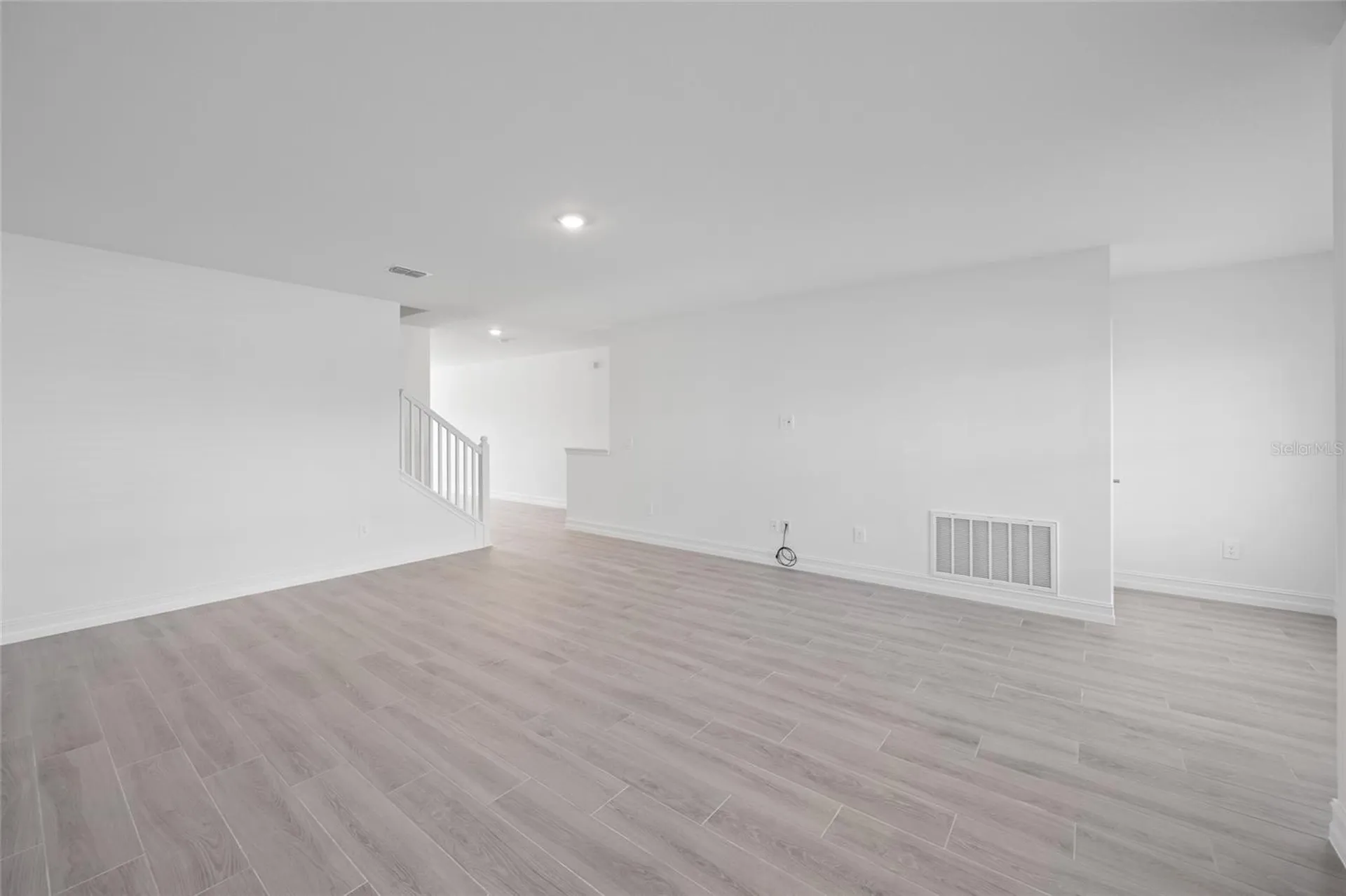 3463 Silent Gardens Cove Wesley Chapel FL 33543