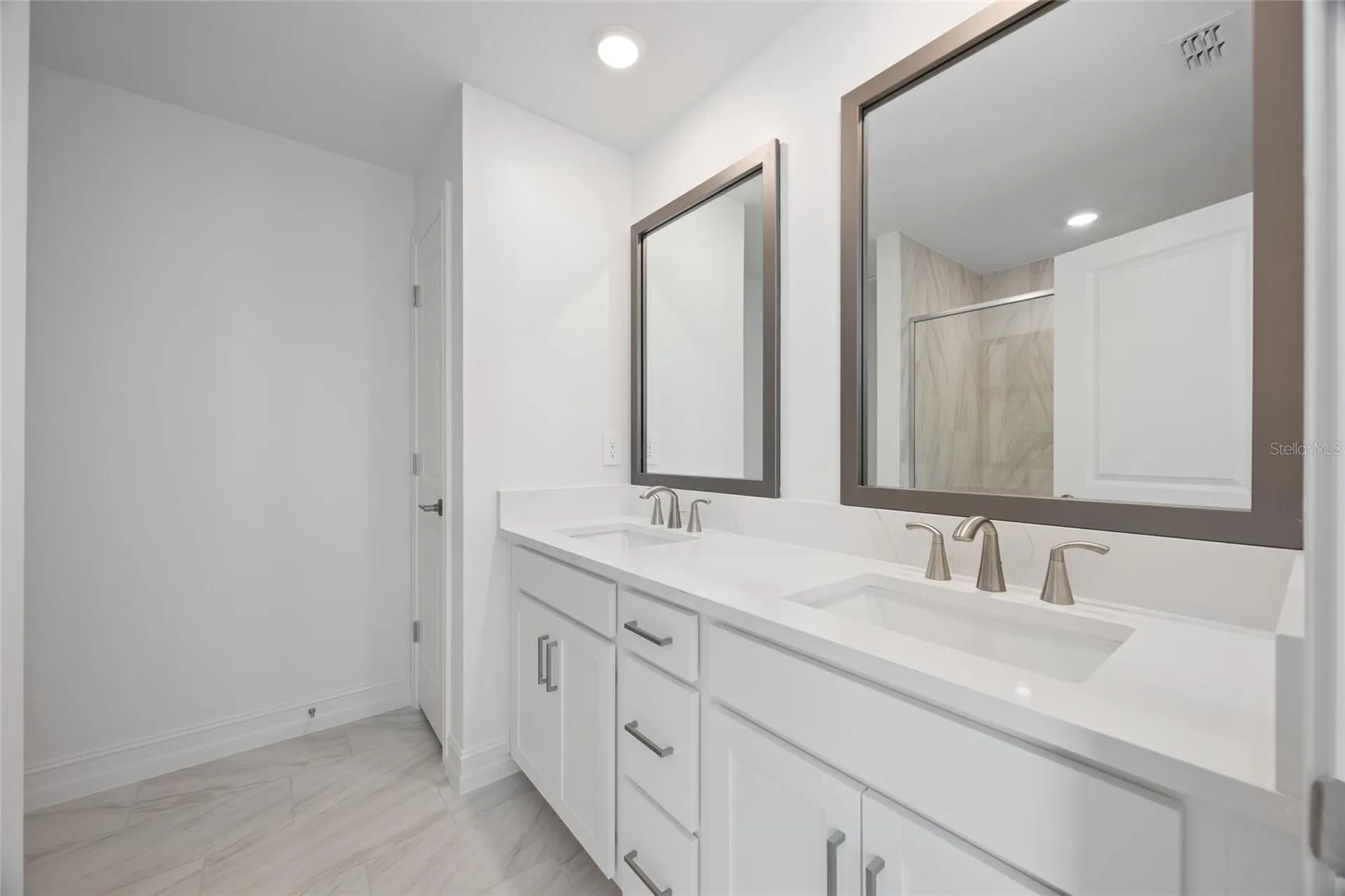 3463 Silent Gardens Cove Wesley Chapel FL 33543