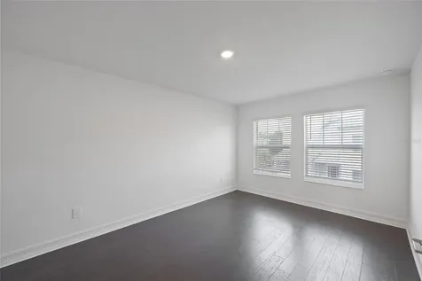 3463 Silent Gardens Cove Wesley Chapel FL 33543