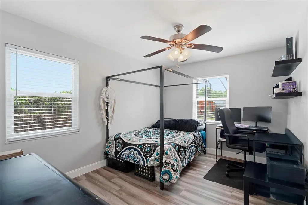 10214 N Woodmere Road Tampa FL 33617