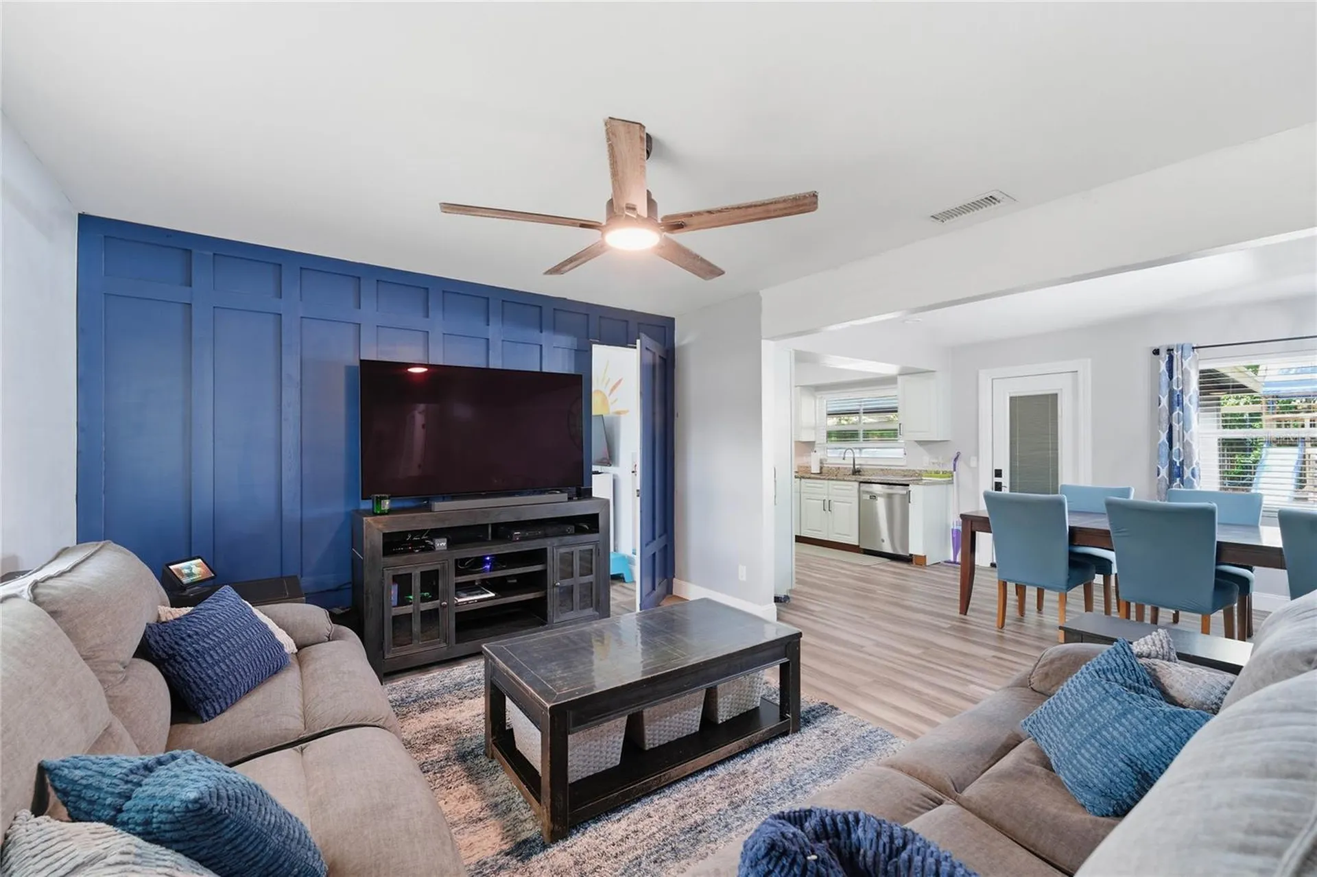 10214 N Woodmere Road Tampa FL 33617
