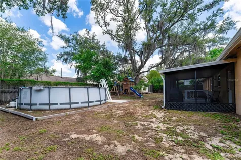 10214 N Woodmere Road Tampa FL 33617