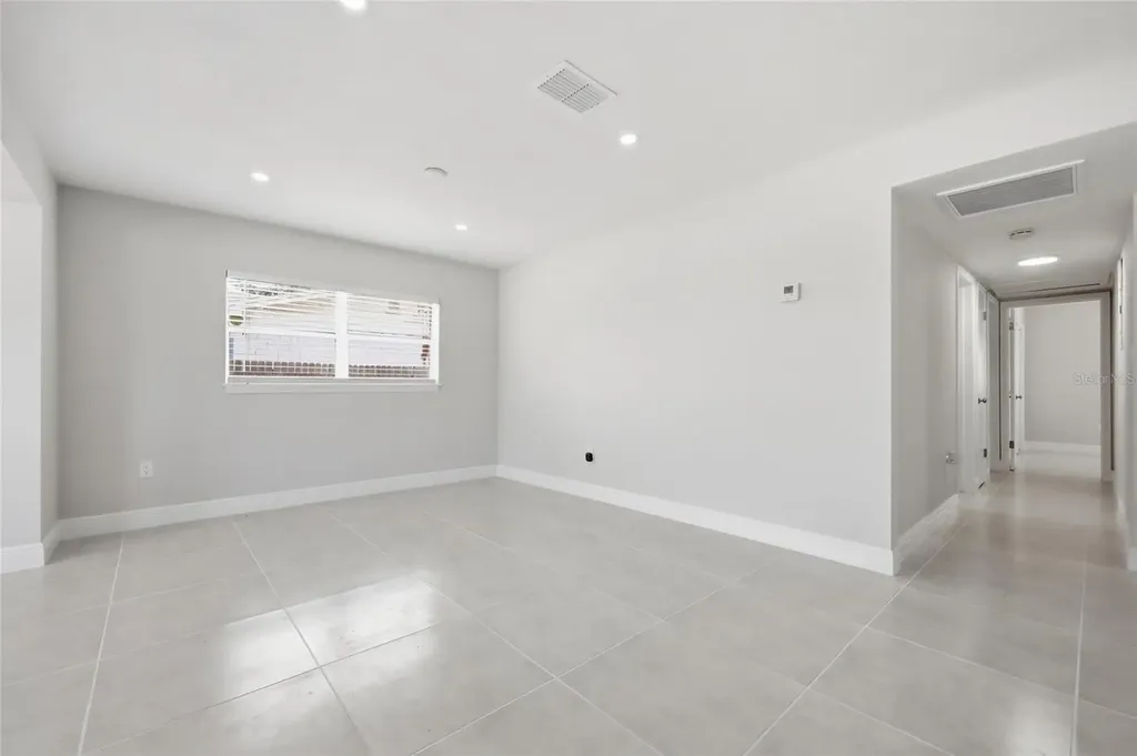2314 Queensway Road Orlando FL 32808