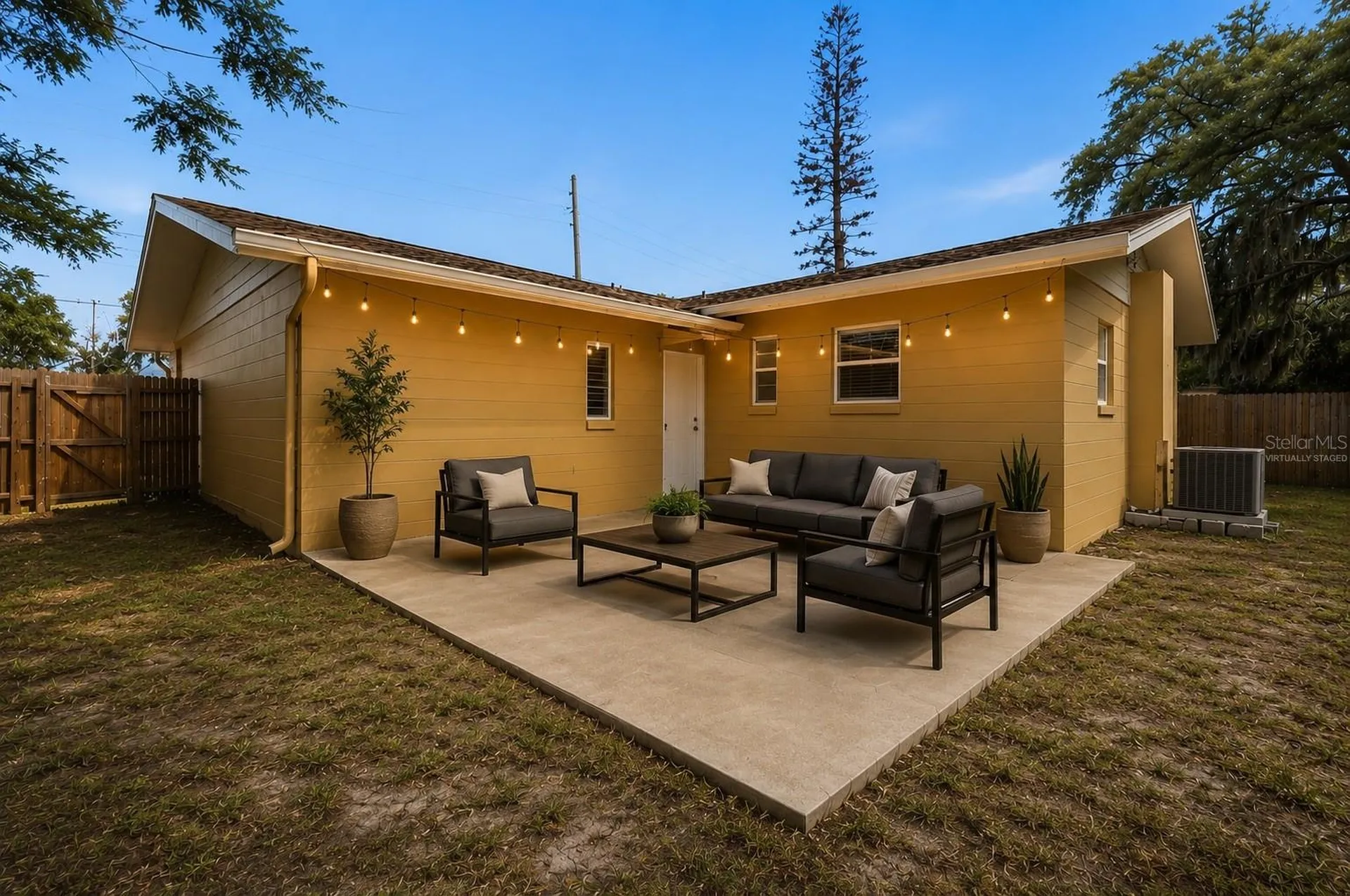 2314 Queensway Road Orlando FL 32808