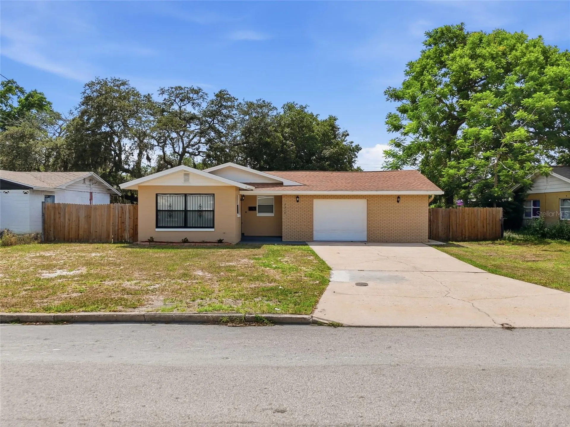 2314 Queensway Road Orlando FL 32808