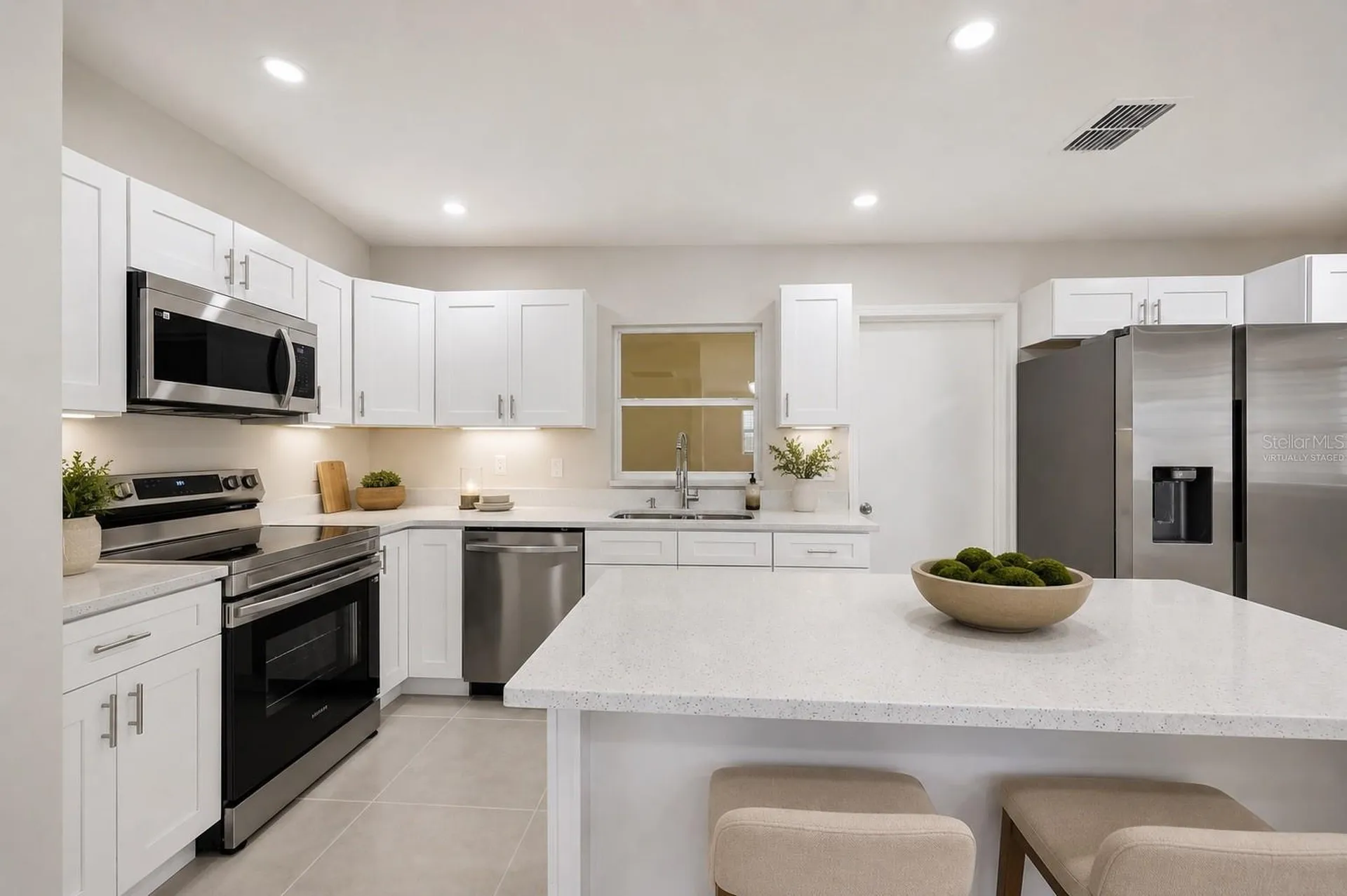 2314 Queensway Road Orlando FL 32808
