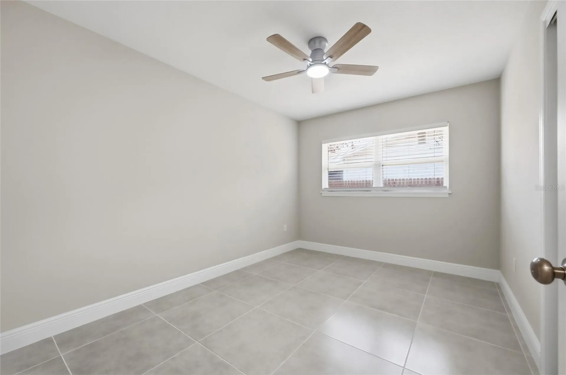 2314 Queensway Road Orlando FL 32808